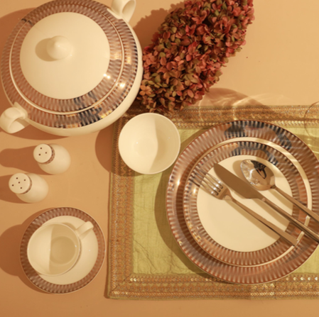 DS0028-Alessi Gold Dinner Set Main Image